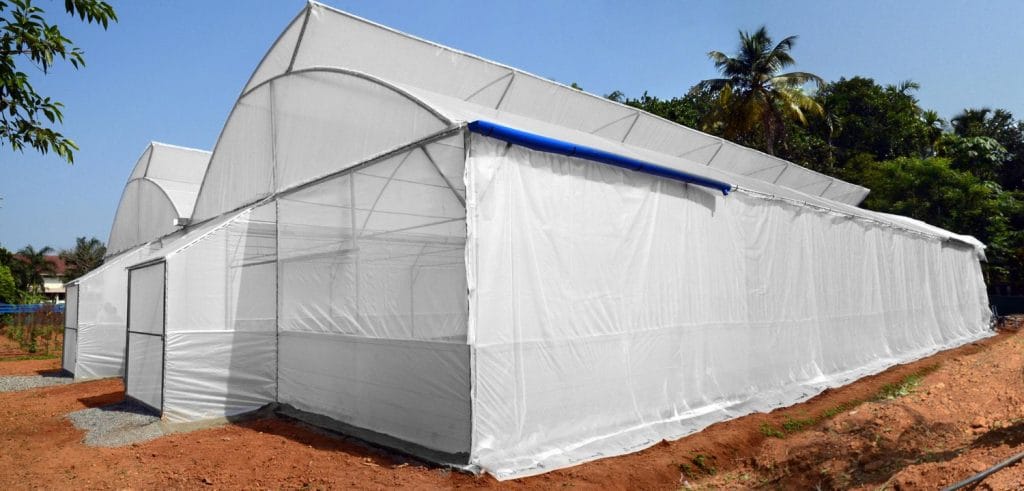 ניילון חיפוי חממות